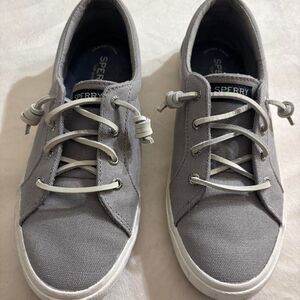 Sperry Women’s Grey & White Sperry Sneakers | Casual Boat Shoe Style | Size 8